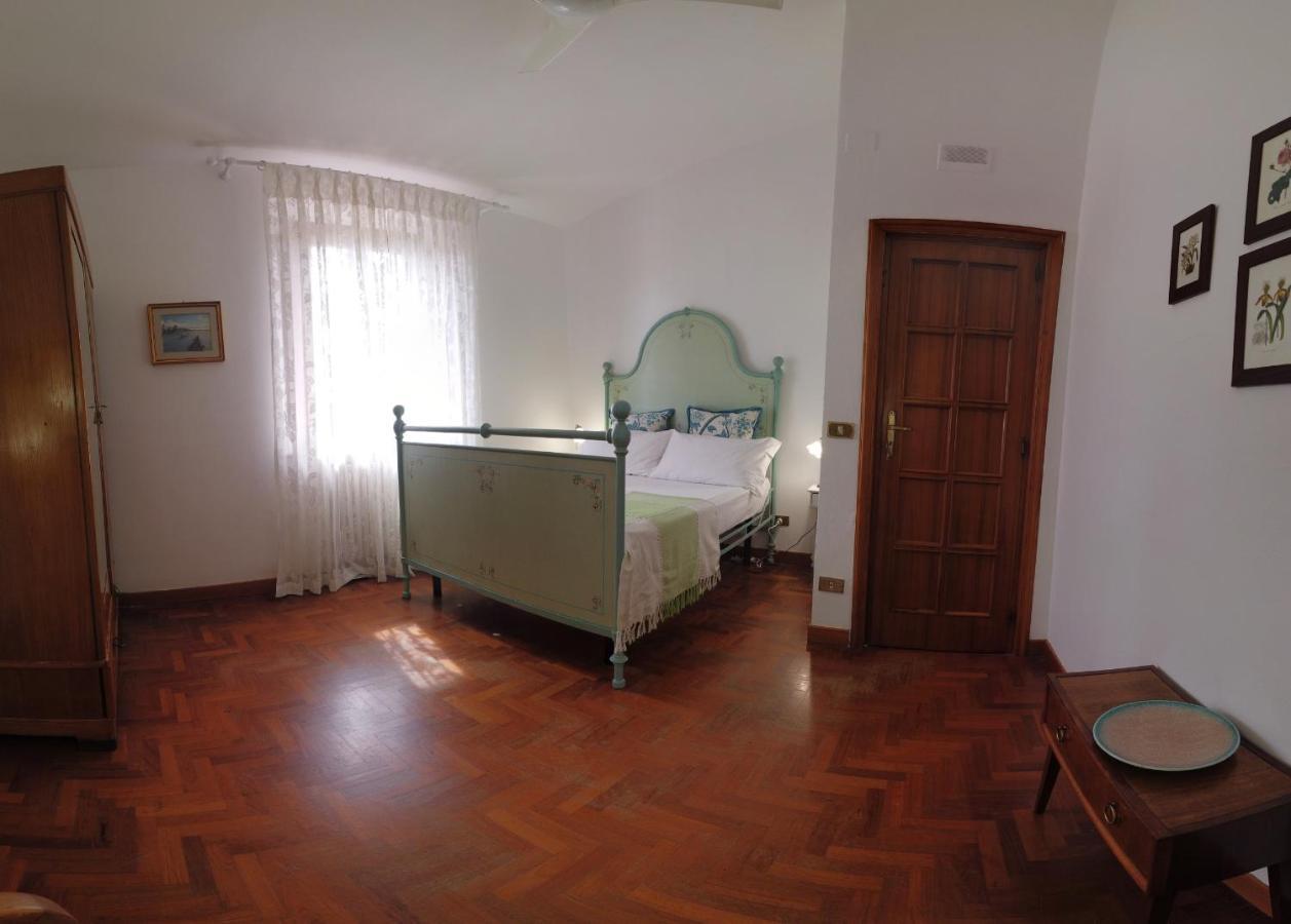 לינה וארוחת בוקר בורגו א בוג'יאנו Casa Del Pino מראה חיצוני תמונה